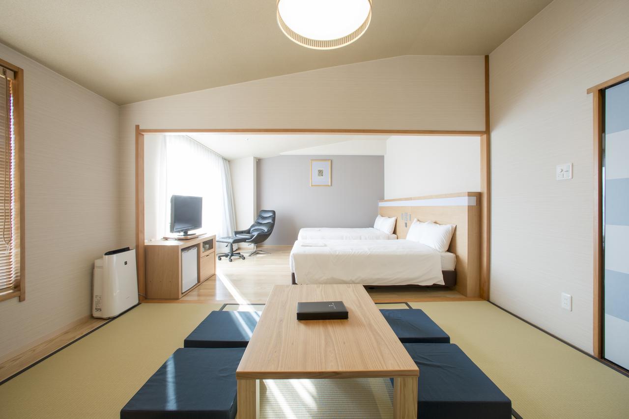 Clayton Bay Hotel Kure Zewnętrze zdjęcie